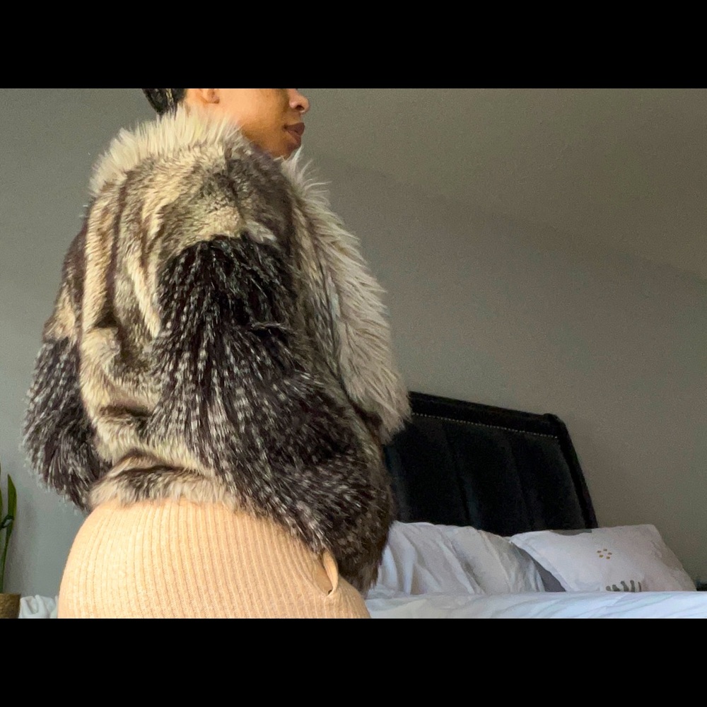 Faux fur crop coat